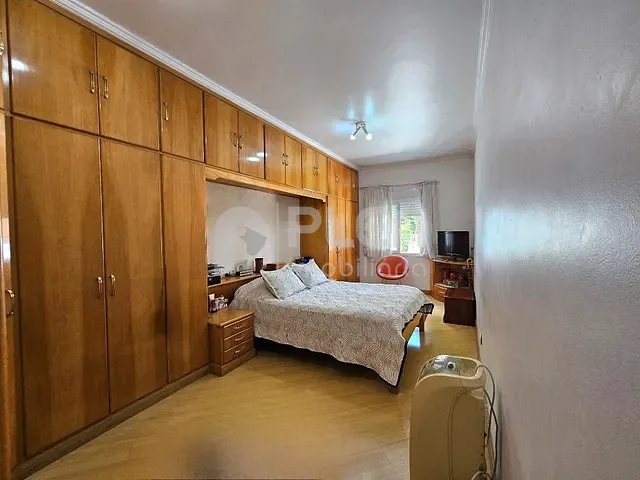 Sobrado 4 quartos e 5 banheiros, à venda, no bairro Jardim Leonor Mendes de Barros em São Paulo