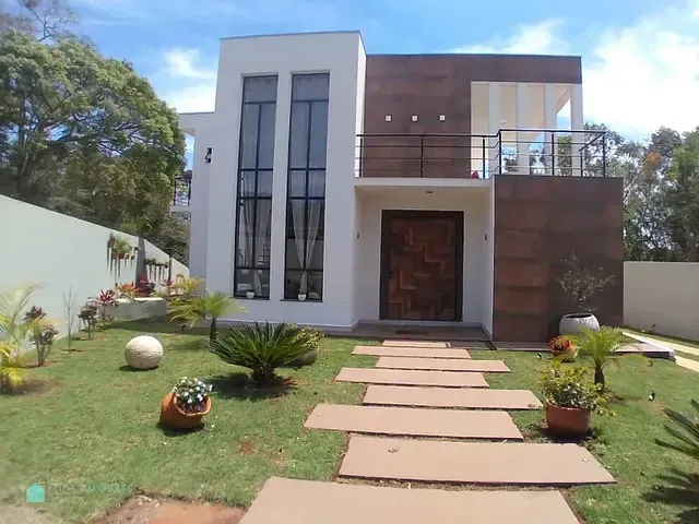 Sobrado com 1015m² 4 quartos e 7 banheiros, à venda, no bairro Puris em Ibiúna