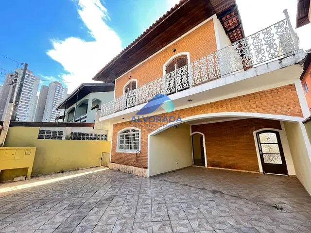 Sobrado com 250m² 4 quartos e 1 banheiro, à venda ou para alugar, no bairro Jardim das Indústrias em São José dos Campos