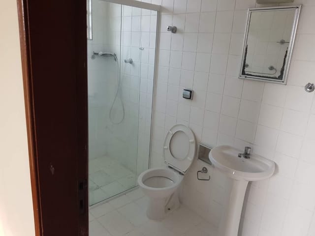 Foto do Sobrado - Sobrado com 4 dormitórios à venda, 304 m² por R$ 690.000,00 - Parque Martim Cecerê - São José dos Campos/SP | INDEPENDENCE NEGOCIOS IMOBILIARIOS LTDA