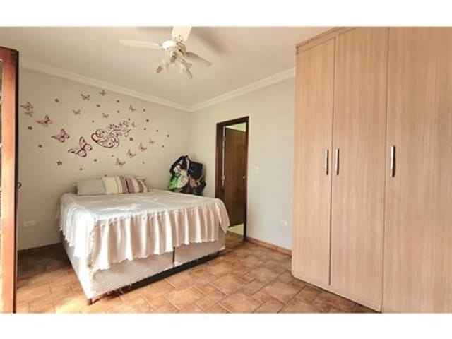 Foto do Sobrado - Sobrado para venda em Jardim com 5 quartos, sendo 4 suítes, 540m² | Lares e Andares Imóveis