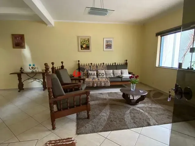 Sobrado com 220m² 3 quartos e 3 banheiros, à venda, no bairro Osvaldo Cruz em São Caetano do Sul