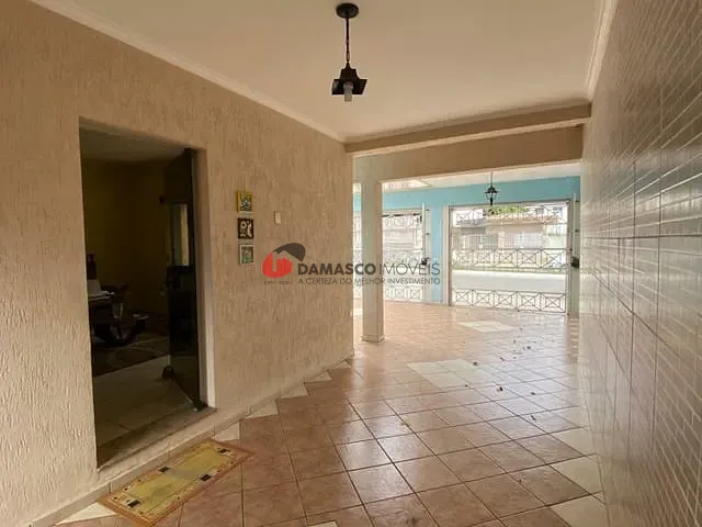 Sobrado com 220m² 3 quartos e 3 banheiros, à venda, no bairro Osvaldo Cruz em São Caetano do Sul