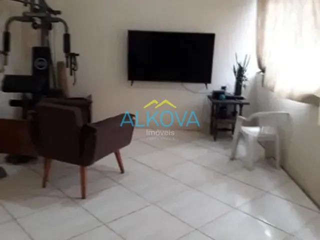 Sobrado com 250m² 4 quartos e 3 banheiros, à venda, no bairro Centro em São José dos Campos