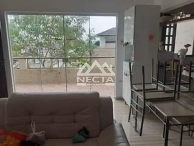 Sobrado com 420m² 4 quartos e 3 banheiros, à venda, no bairro Jardim California em Caraguatatuba