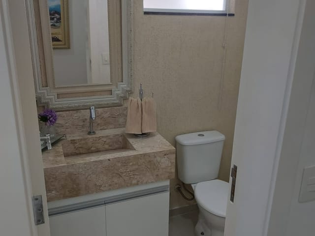 Sobrado com 250m² 3 quartos e 5 banheiros, à venda, no bairro Santa Terezinha em São Bernardo do Campo