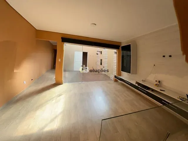 Sobrado 4 quartos e 4 banheiros, à venda, no bairro Parque São Domingos em São Paulo