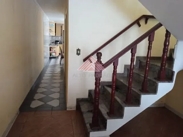 Sobrado com 137m² 3 quartos e 2 banheiros, à venda, no bairro Jardim Esperança em Mauá