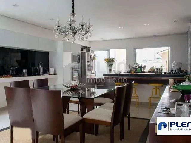 Sobrado com 450m² 3 quartos e 4 banheiros, à venda, no bairro Vila Mariza Mazzei em São Paulo