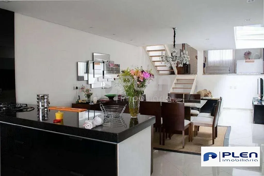 Casa de 3 quartos à venda em Vila Mariza Mazzei, São Paulo