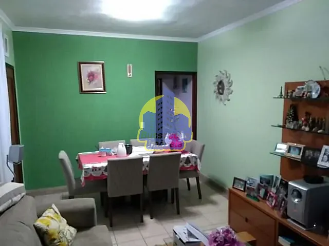 Sobrado com 125m² 3 quartos e 2 banheiros, à venda, no bairro Jaguaribe em Osasco