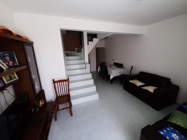 Sobrado com 178m² 4 quartos e 4 banheiros, à venda, no bairro Pestana em Osasco