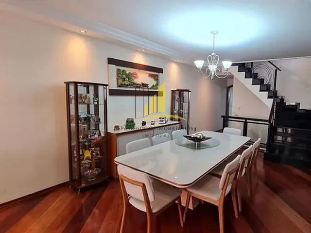 Sobrado com 300m² 3 quartos e 2 banheiros, à venda, no bairro Vila Costa Melo em São Paulo