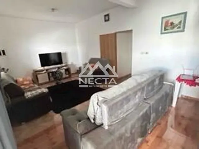 Sobrado com 300m² 3 quartos e 2 banheiros, à venda, no bairro Jardim Tarumãs em Caraguatatuba