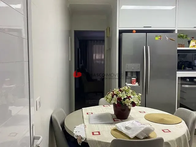 Sobrado com 177m² 3 quartos e 1 banheiro, à venda, no bairro Jardim São Caetano em São Caetano do Sul