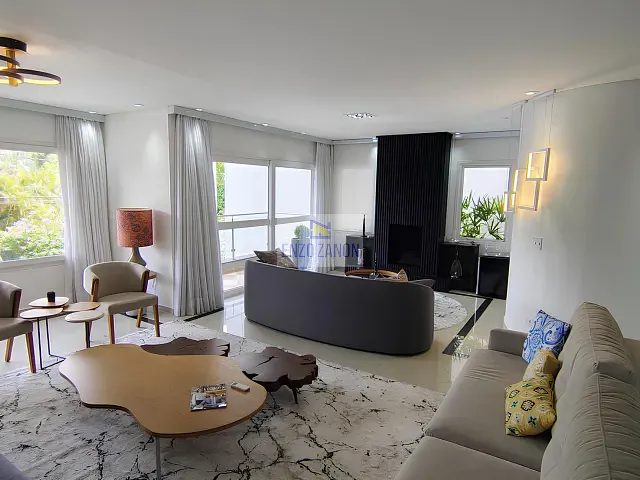 Sobrado com 420m² 4 quartos e 6 banheiros, à venda, no bairro Parque Terra Nova II em São Bernardo do Campo