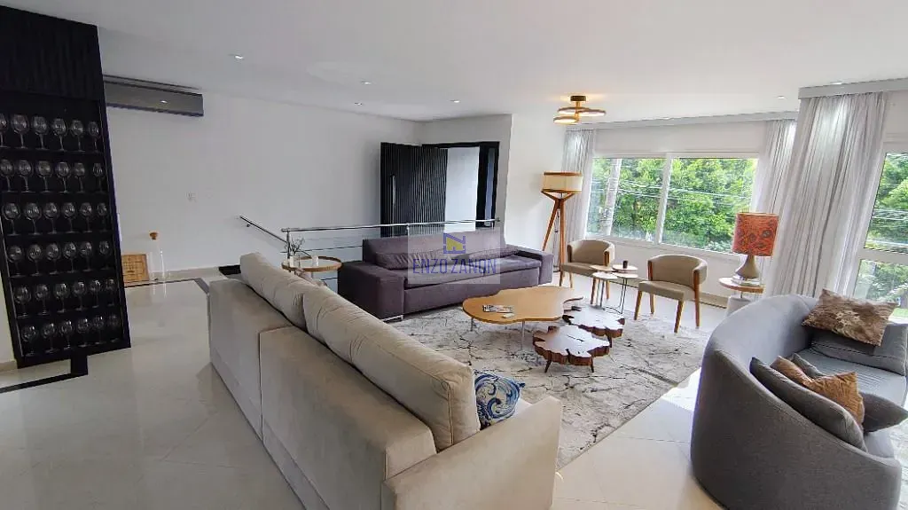 Sobrado, 4 quartos, 477 m² - Foto 1
