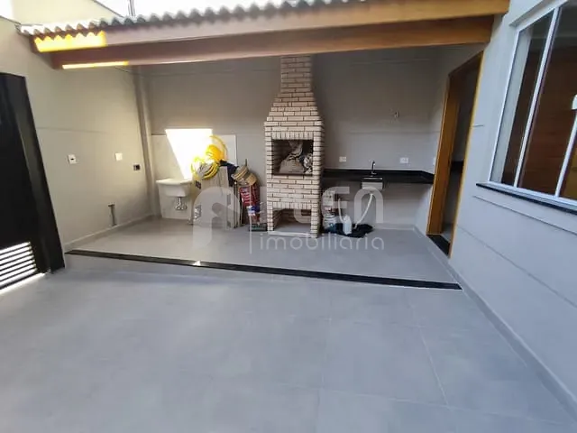 Sobrado 3 quartos e 4 banheiros, à venda, no bairro Jardim São Paulo em São Paulo