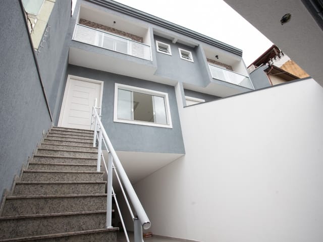 Foto do Sobrado - Sobrado para venda em Vila Pereira Barreto com 3 quartos, sendo 1 suíte, 180m² | Lares e Andares Imóveis