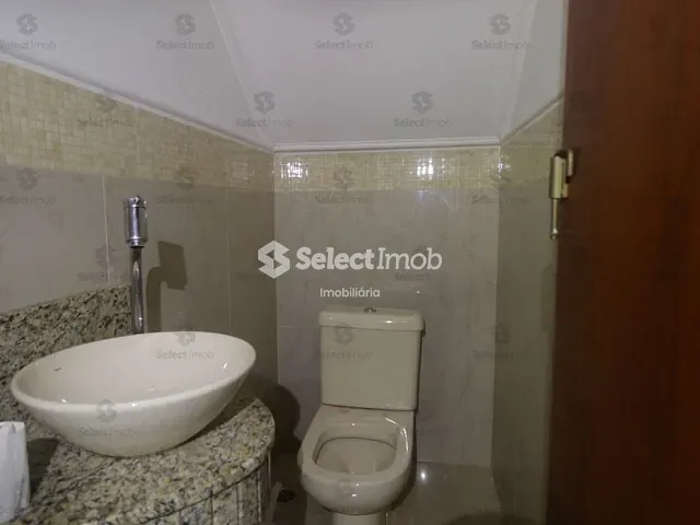 Sobrado com 180m² 3 quartos e 3 banheiros, à venda, no bairro Parque São Vicente em Mauá