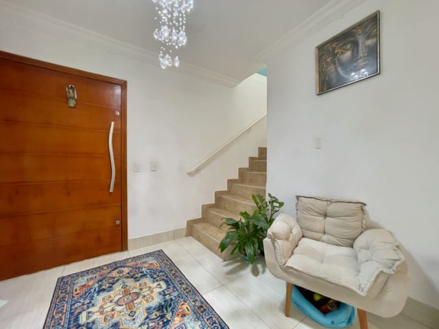 Foto do Sobrado - Sobrado para venda em Vila Marari com 3 quartos, sendo 1 suíte, 125m² | Lares e Andares Imóveis
