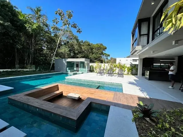 Sobrado com 675m² 5 quartos e 7 banheiros, à venda, no bairro Riviera de São Lourenço em Bertioga