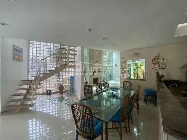Sobrado com 512m² 5 quartos e 7 banheiros, à venda, no bairro Riviera de São Lourenço em Bertioga