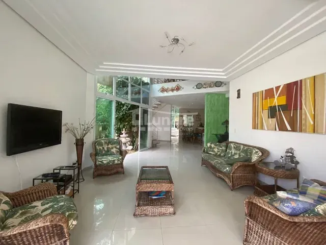 Sobrado com 512m² 5 quartos e 7 banheiros, à venda, no bairro Riviera de São Lourenço em Bertioga