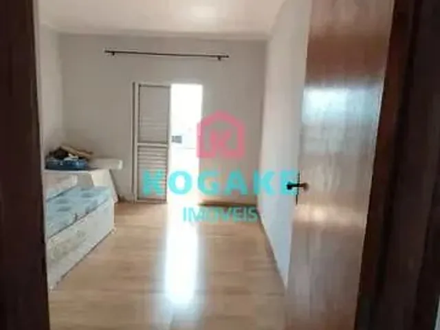 Sobrado com 175m² 3 quartos e 3 banheiros, à venda, no bairro Recanto dos Eucaliptos em São José Dos Campos