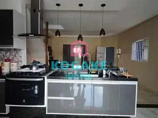 Sobrado com 175m² 3 quartos e 3 banheiros, à venda, no bairro Recanto dos Eucaliptos em São José Dos Campos