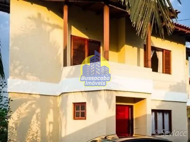Sobrado com 250m² 4 quartos e 3 banheiros, à venda, no bairro City Bussocaba em Osasco