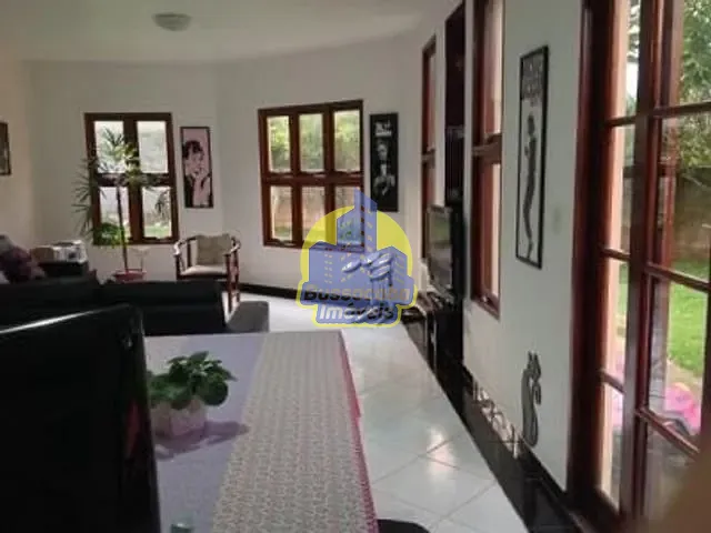 Sobrado com 250m² 4 quartos e 3 banheiros, à venda, no bairro City Bussocaba em Osasco