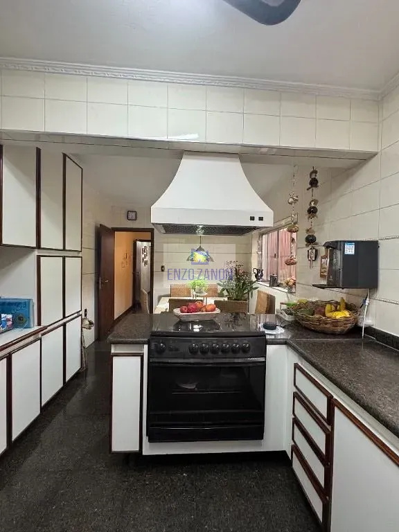 Sobrado, 3 quartos, 268 m² - Foto 13