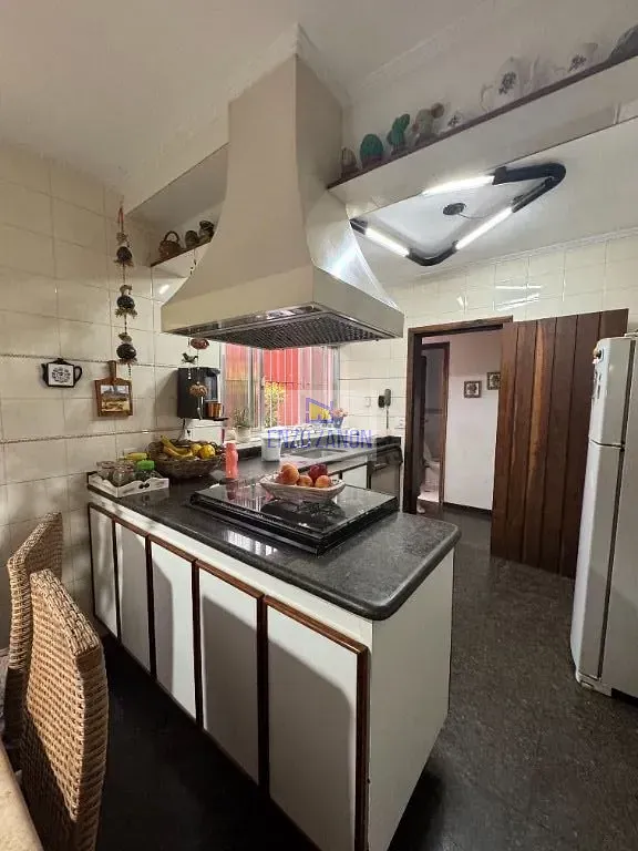 Sobrado, 3 quartos, 268 m² - Foto 8