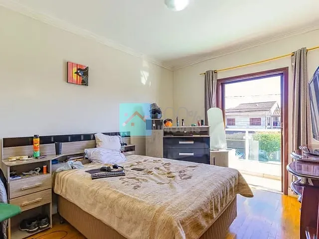 Sobrado com 145m² 3 quartos e 3 banheiros, à venda, no bairro Jardim Minas Gerais em São José dos Campos
