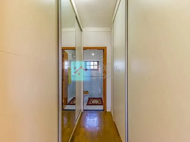 Sobrado com 145m² 3 quartos e 3 banheiros, à venda, no bairro Jardim Minas Gerais em São José dos Campos