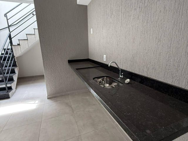 Sobrado 3 quartos e 3 banheiros, à venda, no bairro Vila São Geraldo em São Paulo