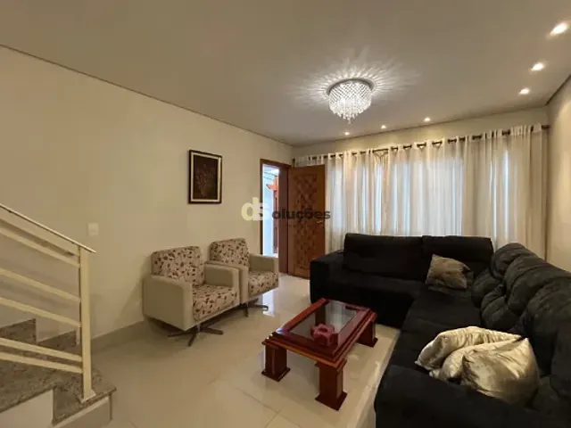 Sobrado 3 quartos e 2 banheiros, à venda, no bairro Vila Irmãos Arnoni em São Paulo