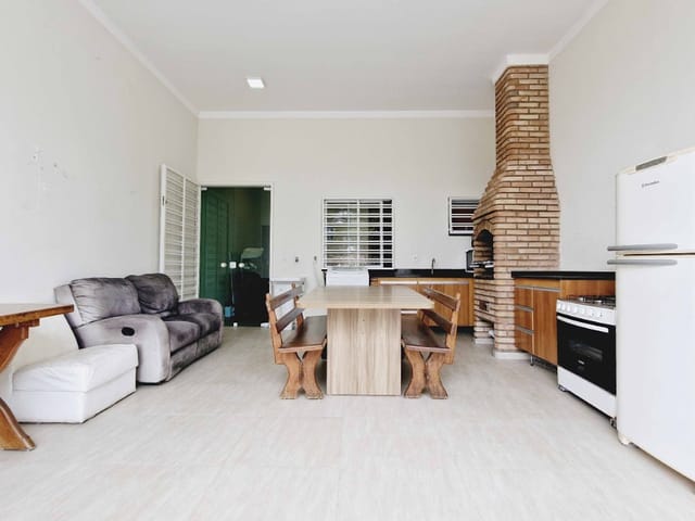 Foto do Sobrado - Sobrado para venda em Palmas do Tremembé com 5 quartos, sendo 2 suítes , 136m² | Lares e Andares Imóveis