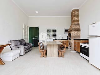 Foto do Sobrado-Sobrado para venda em Palmas do Tremembé com 5 quartos, sendo 2 suítes, 136m²