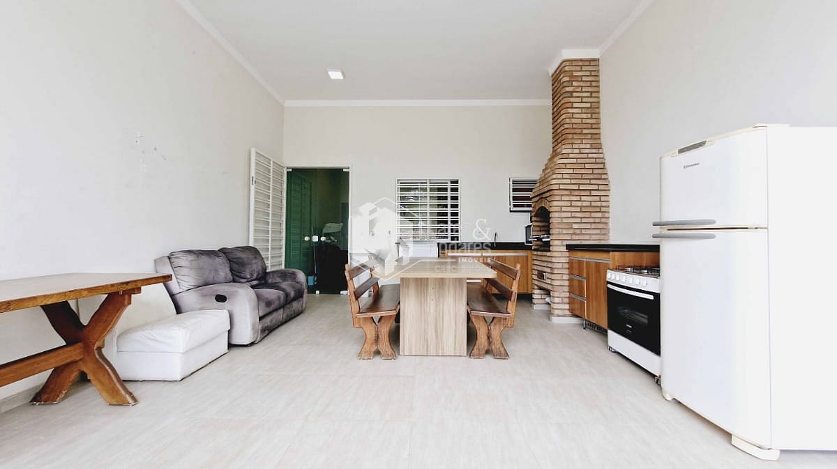 Sobrado à venda com 5 quartos, 136m² - Foto 3