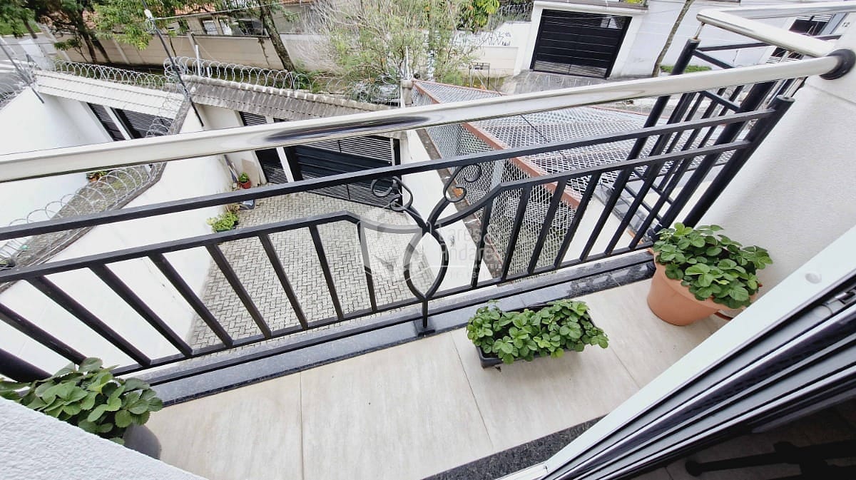 Sobrado à venda com 5 quartos, 136m² - Foto 35