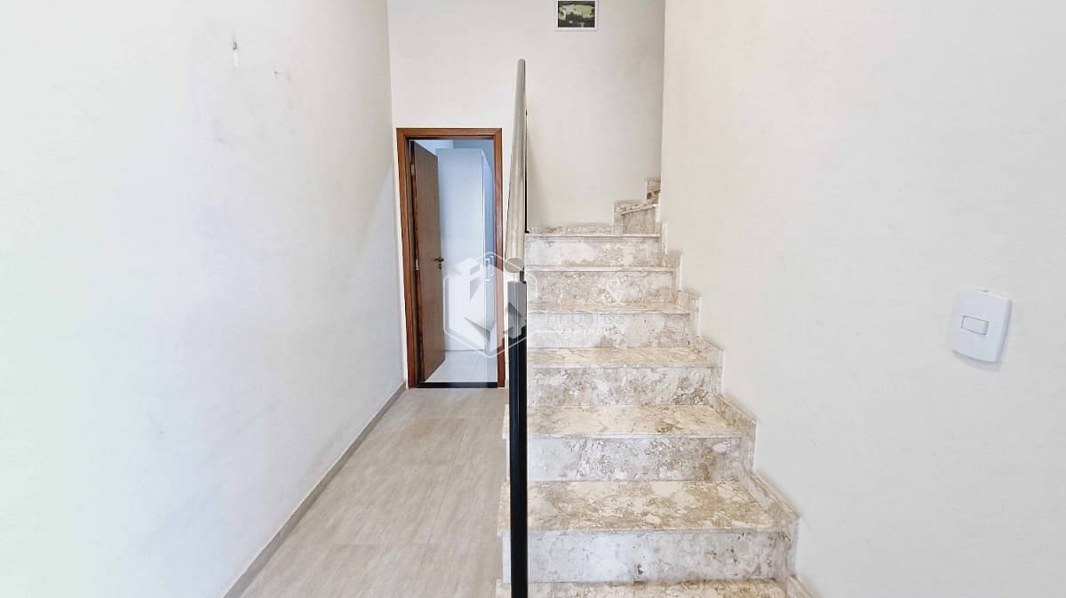 Sobrado à venda com 5 quartos, 136m² - Foto 17