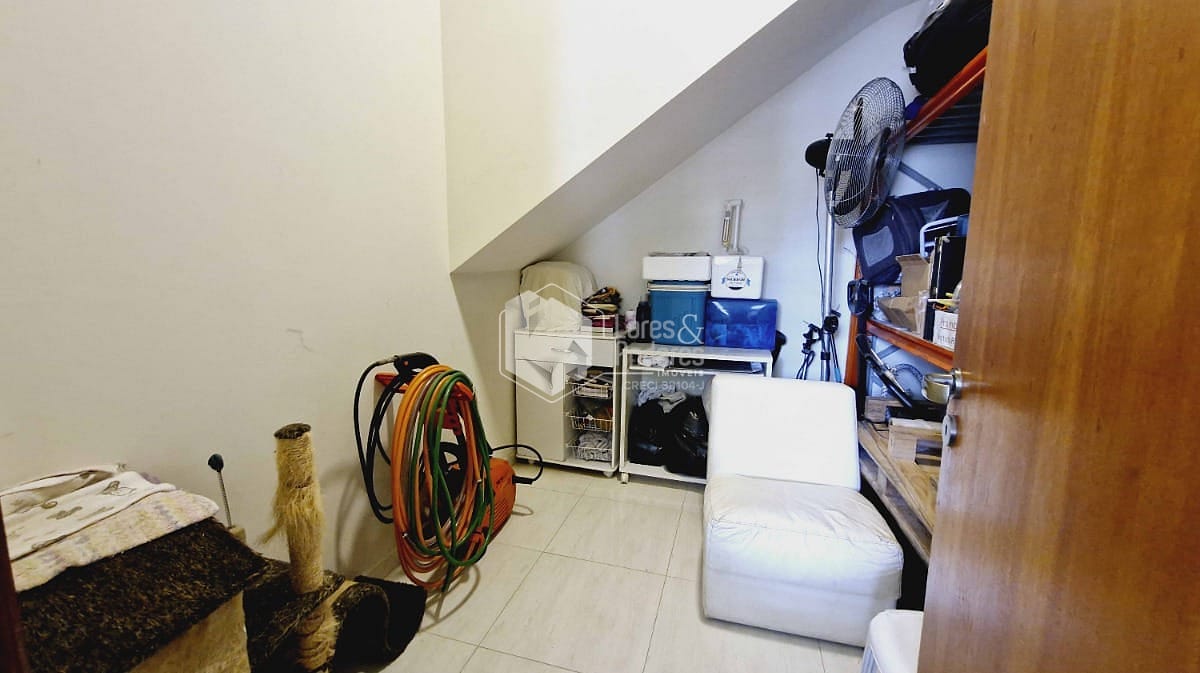 Sobrado à venda com 5 quartos, 136m² - Foto 14