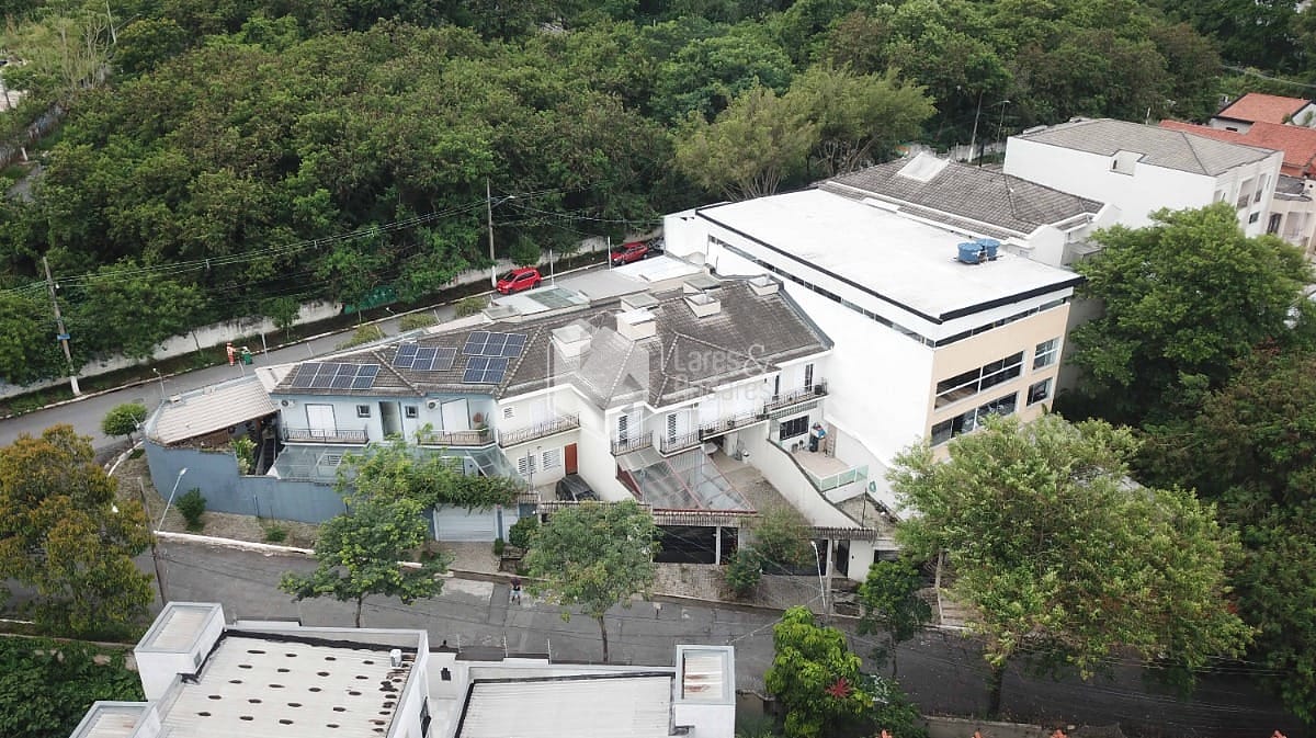 Sobrado à venda com 5 quartos, 136m² - Foto 50