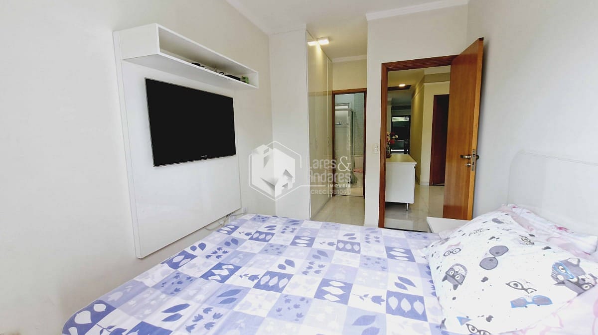 Sobrado à venda com 5 quartos, 136m² - Foto 37