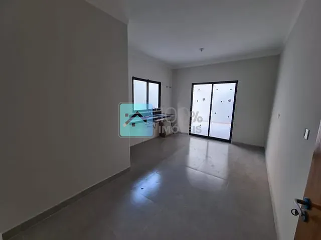 Sobrado com 180m² 4 quartos e 5 banheiros, à venda, no bairro Jardim das Industrias em São José dos Campos