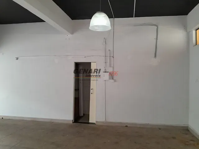 Sobrado com 500m² 3 quartos e 2 banheiros, para alugar, no bairro Cidade Nova I em Indaiatuba