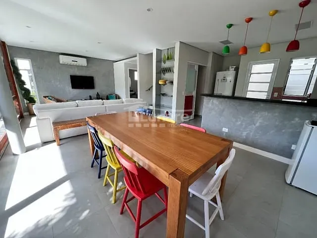 Sobrado 4 quartos e 3 banheiros, à venda, no bairro Riviera de São Lourenço em Bertioga