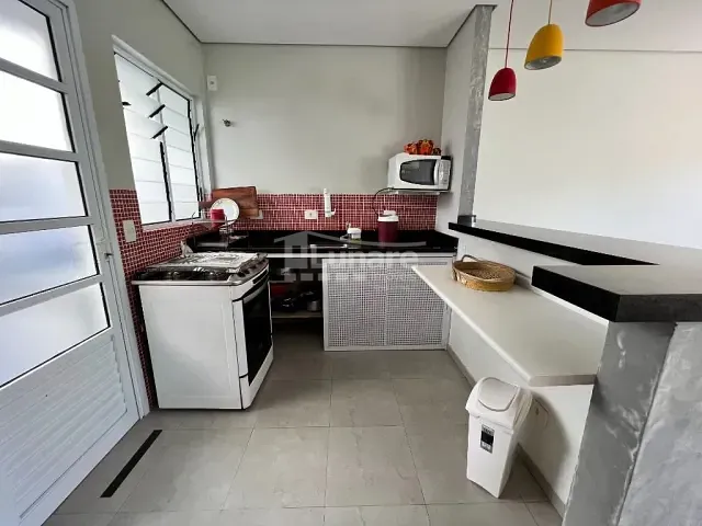 Sobrado 4 quartos e 3 banheiros, à venda, no bairro Riviera de São Lourenço em Bertioga